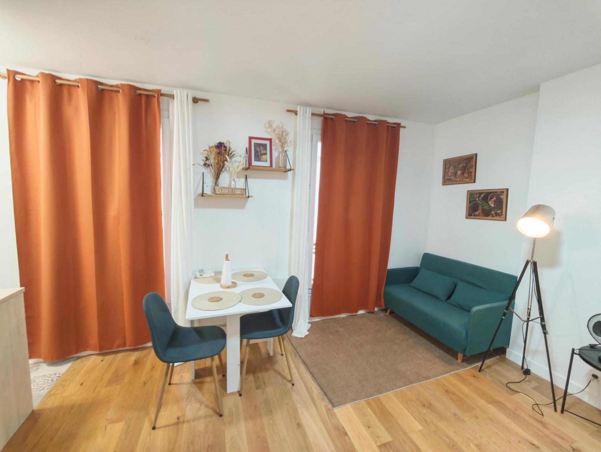Seine 2-min & Notre Dame Cozy Apartment Paris